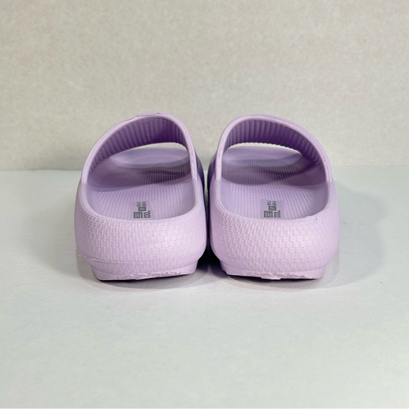 32 DEGREES Cloud Comfort Slip-On Waterproof Pillow-Like Slide Sandals; Women’s 7 - Picture 11 of 13